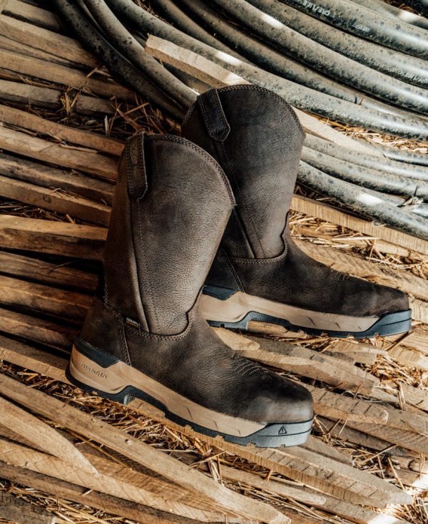Men's Flatland Pull-On Waterproof Work Boot (Carbon Toe)  |  Dark Brown/Black