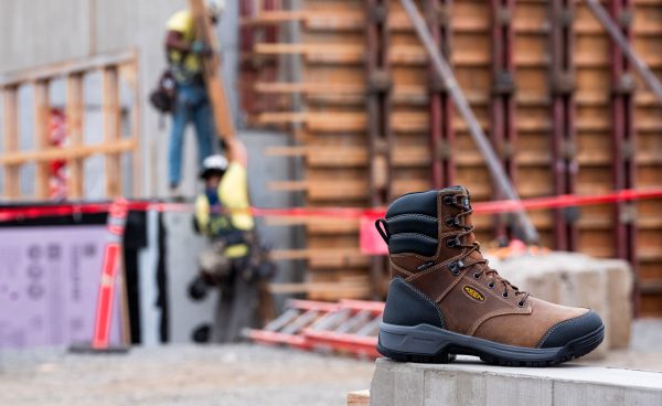 Men's Evanston 8 Insulated Waterproof Boot (Soft Toe)  |  Bison/Black
