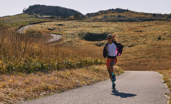 Women's Roam Waterproof Trail Running Shoe | Huckleberry/Ballad Blue