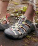 Women's Hyperport H2 Fuji Rock Festival Sandal | Multi/Abbey Stone
