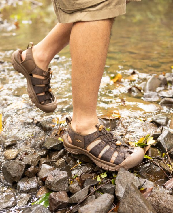 Men's Newport H2 Sandal  |  Triple Black